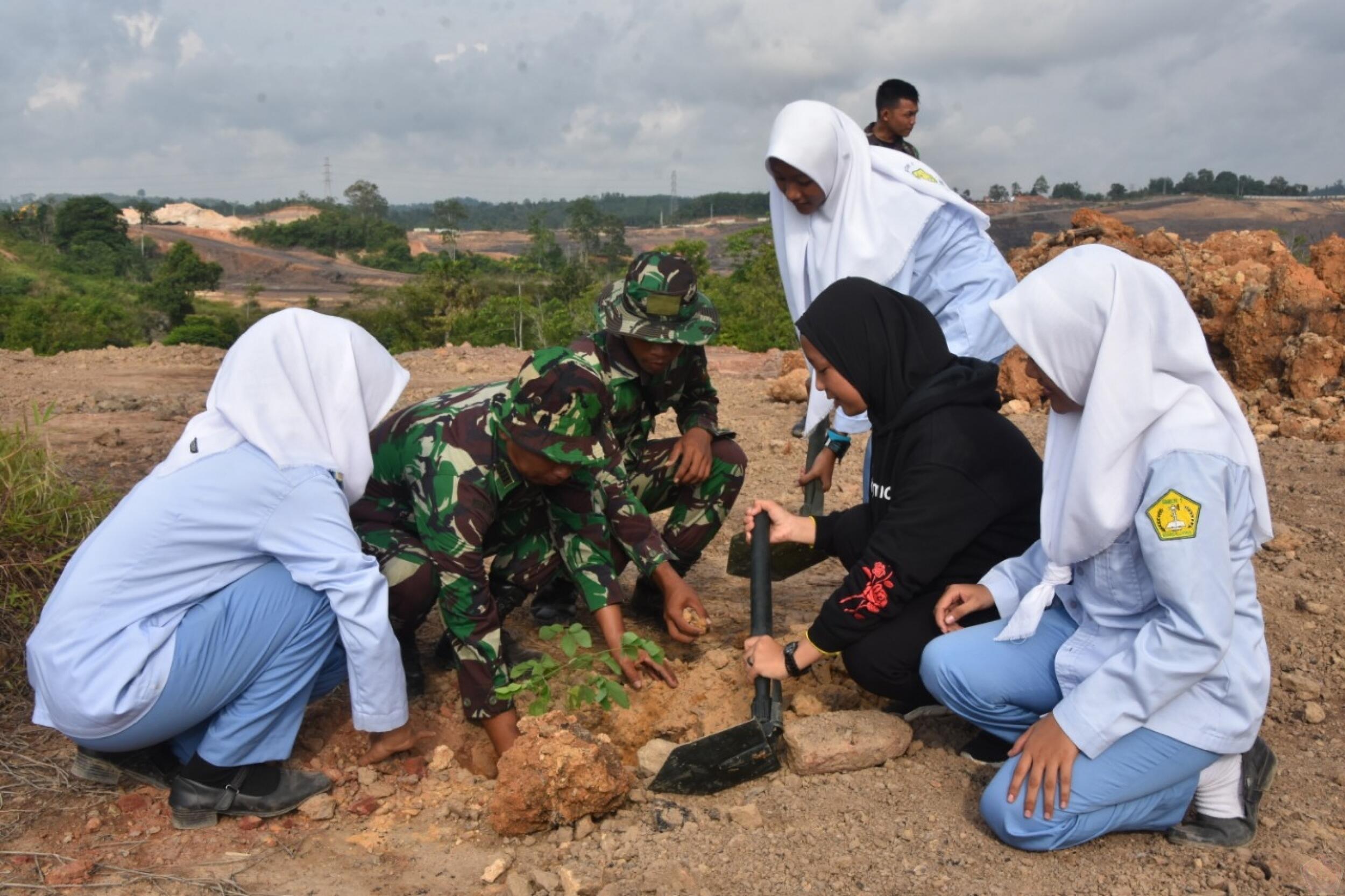 Korem 091/ASN Gelar Gerakan Penanaman Sejuta Pohon Secara Ekstrim ...