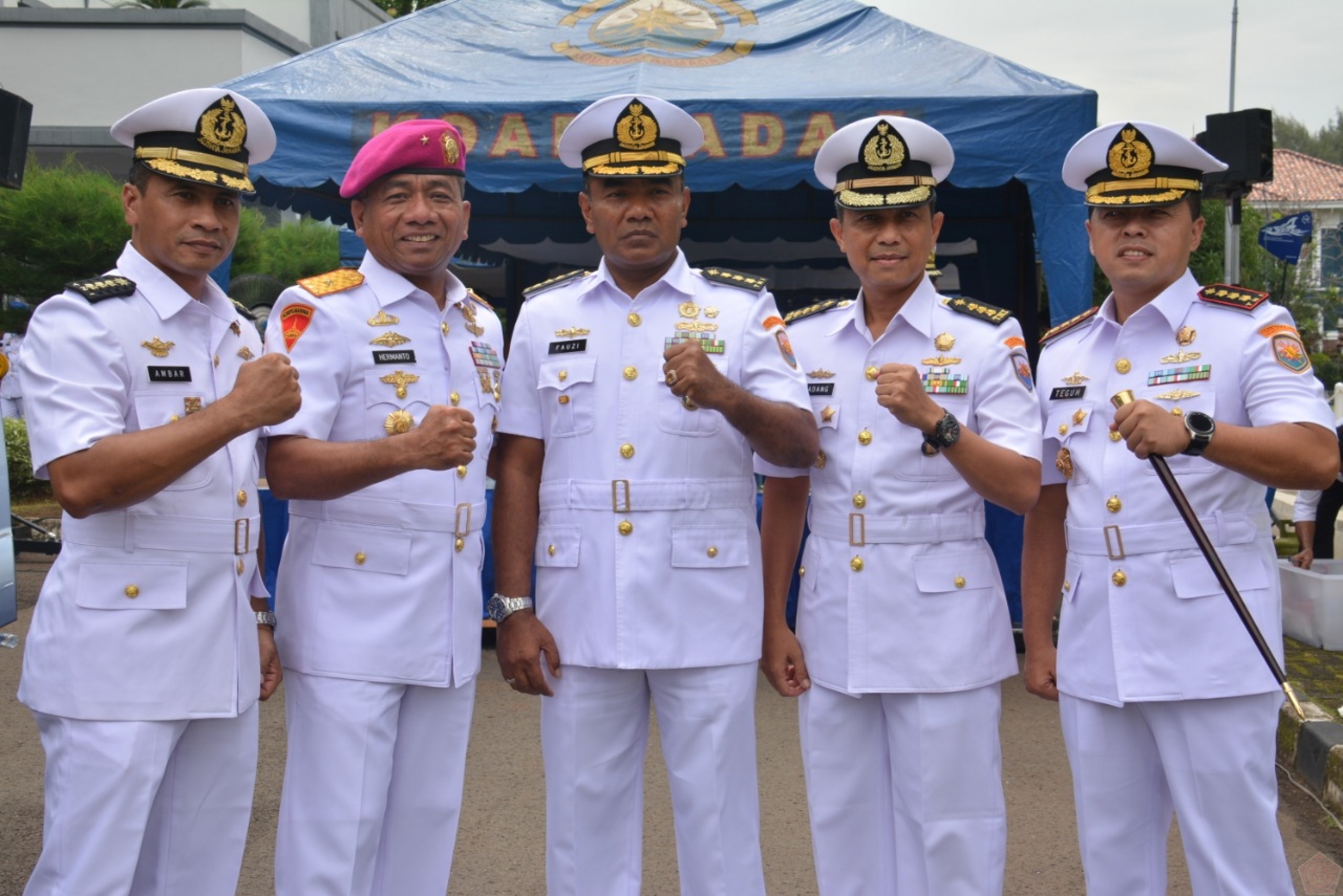 Porno fohishalar kokrak uchlari Italiyalik aktrisaning erotik fotosessiyasi