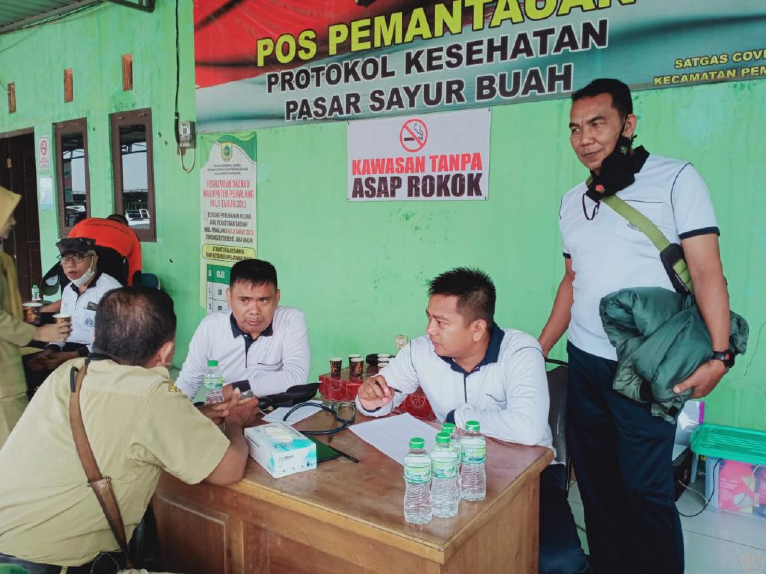 Pangkalan TNI AL Tegal Adakan Program Pasar Bersih dan Baksos di ...